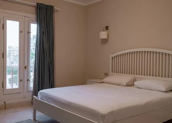 2br New Marina Bliss • Cozy Centered * Hurgada