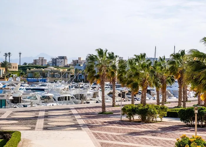 2br New Marina Bliss • Cozy Centered * Hurgada