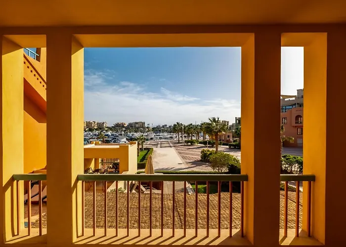 2br New Marina Bliss • Cozy Centered Daire Hurgada